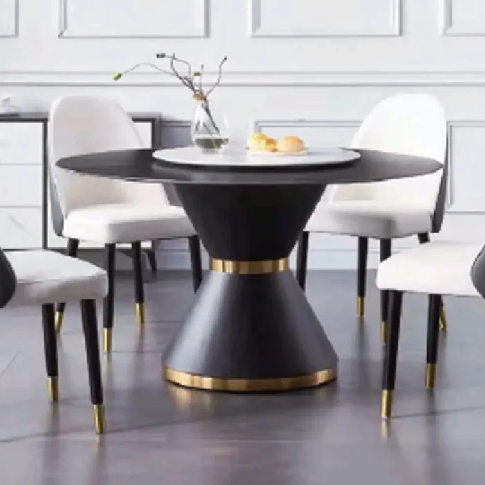 pata de mesa Conic de salón negro y oro 72 cm de altura con sobre de piedra sinterizada en salón con sillas